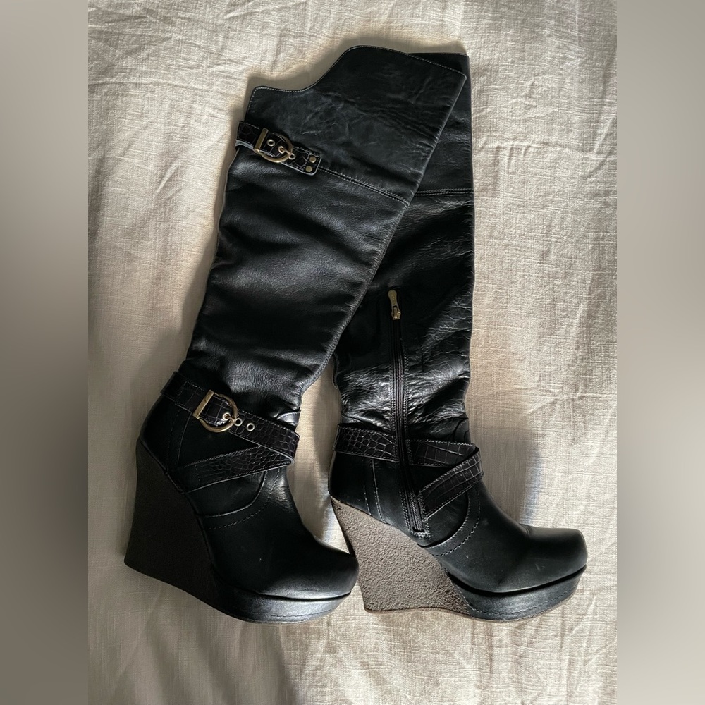 AGL Genuine Leather Platform Knee-High Boots
